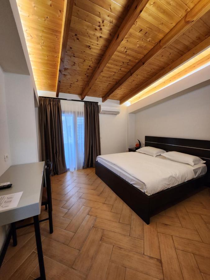 Old Town Villa 2 Дуррес Екстер'єр фото